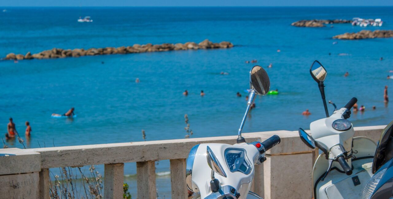 alquiler de motos rincon de la victoria