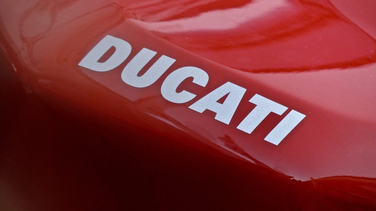 motos 2024 ducati